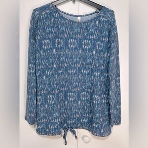 Retreat Rhonda Shear Lightweight Long Sleeve Blue MultiColor Casual Top Large